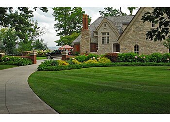 Kansas City Lawn Care Services Lawn King of Lee's Summit