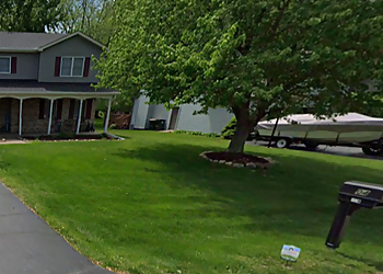 Lawn Squad of Aurora - Aurora, IL Lawn Care Services - Job Site Image