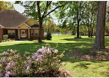 LawnStarter Lawn Care Service - Buffalo, NY Lawn Care Services - Project Image
