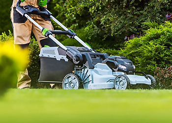 LawnStarter of Columbia - Columbia, SC Lawn Care Services - Equipment Image