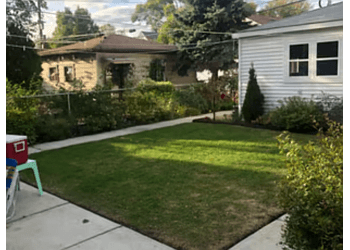 Lawnstarter  Chicago Lawn Care Services image 1