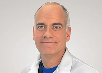 Lawrence Gibbs, MD - Independence, MO Primary Care Physicians - Doctor Portrait Image
