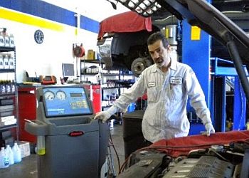 Lawrence Auto Repair - Anaheim, CA Car Repair Shops - Workplace Image