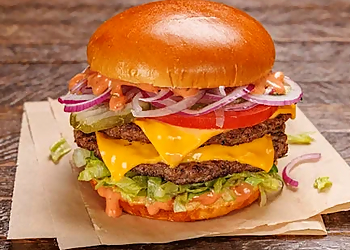 Lazy Dog Restaurant & Bar Fresno Fresno American Restaurants image 1
