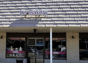 Peoria Cakes LeBakery