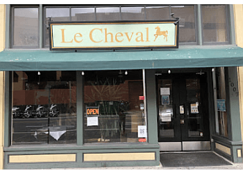 Oakland vietnamese restaurant Le Cheval