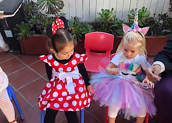 Le Petit Bebe Daycare Los Angeles Day Cares Le Petit Bebe Daycare