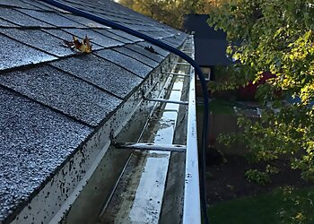 Milwaukee Gutter Cleaners Leaf Police LLC