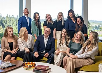 Eugene Plastic Surgeon Lee Daniel, MD - AESTHETIC PLASTIC SURGERY & MEDSPA