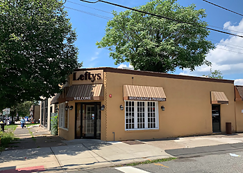 Paterson Pizza Places Lefty's Pizzeria and Restaurant