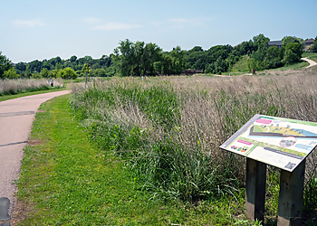 Legacy Park - Sioux Falls, SD Hiking Trails - Scenic View Image