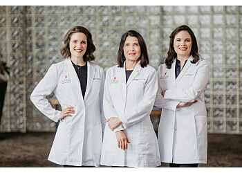 Lincoln Dermatologists Leigh Sutton, MD - SUTTON DERMATOLOGY + AESTHETICS SOUTH CLINIC