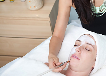 Orange Spas Lemon and Honey Day Spa