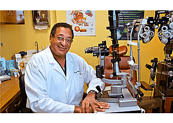 Leroy Vaughn, MD - EYE CARE FOR DIABETICS MEDICAL GROUP INC. Inglewood Eye Doctors image 1