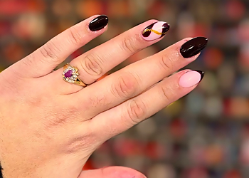 Le's Beauty & Nail Cambridge Nail Salons Le's Beauty & Nail