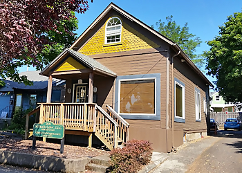 Leslie E. Baze - Vancouver, WA Employment Lawyers - Law Firm Exterior Image