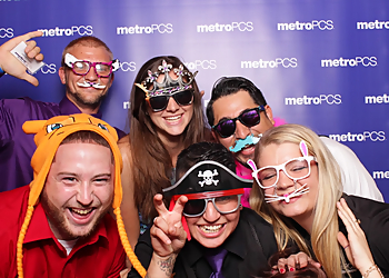 Kansas City Photo Booth Companies LightUp Booth