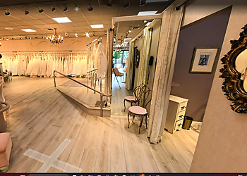 Lili Bridals - Thousand Oaks, CA Bridal Shops - Business Interior Image