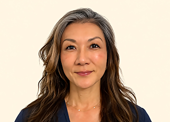 Lili Kim, Psy.D., - Tacoma, WA Psychologists - Doctor Portrait Image