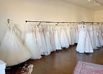 Lubbock Bridal Shops Lillie's Bridal Boutique