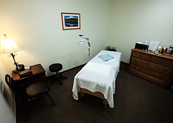 Vancouver Acupuncture Lily Acupuncture Healing Group