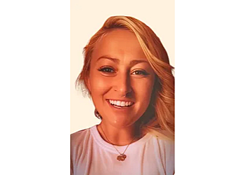 Lindsay Plumer, PsyD - St Paul, MN Psychologists - Doctor Portrait Image