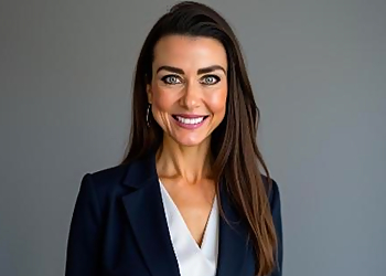 Lindsay Sapanaro - STATE FARM Lindsay Sapanaro - Tempe, AZ Insurance Agents - Professional Portrait Image