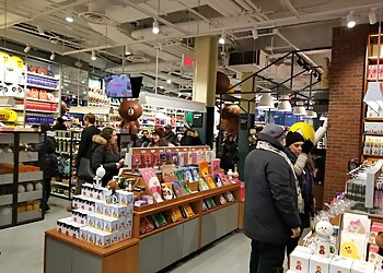 New York Gift Shops Line Friends Inc.