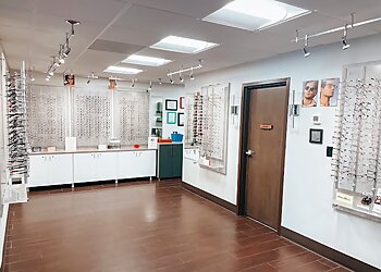 Tempe Pediatric Optometrists Lisa A. Mansueto, MD - OPHTHALMIC SURGEONS & PHYSICIANS