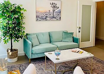 Milwaukee Marriage Counselors Lisa Hillary, MSW, LCSW - HILLARY COUNSELING