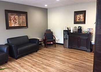 Toledo Physical Therapists Lisa Kelly, PT, CSCI - ALTERNATIVE PHYSICAL THERAPY LTD.