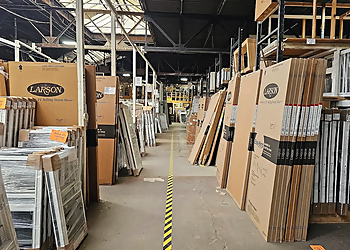 Milwaukee Window Companies Lisbon Storm, Screen & Door