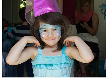 Living Magic Entertainment  Vancouver Face Painting image 1