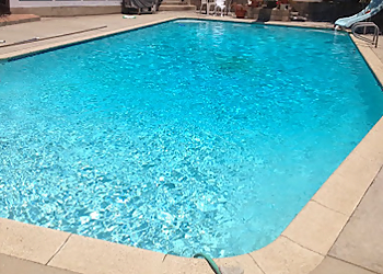 Living Water Pool Service Glendale Pool Services image 1