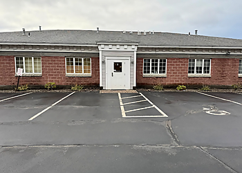 Liz Yates Horton, PT, OT, SLP PLLC - ENGAGE THERAPY AND WELLNESS - Syracuse, NY Physical Therapists