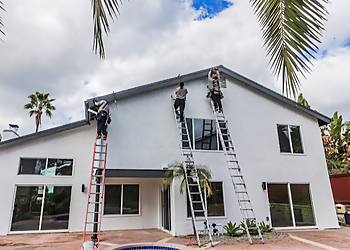 Lloyd Pest Control Santa Ana - Santa Ana, CA Pest Control Companies - Service Team Image