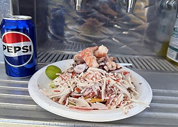 Salinas Food Trucks Lonchera De Mariscos El Kora