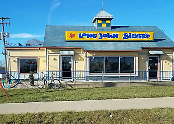 Long John Silver's - Cedar Rapids, IA Seafood Restaurants - Restaurant Exterior Image
