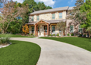 Longacre Construction Company Longacre Construction Company - Lewisville, TX Home Builders - Business Presentation Image