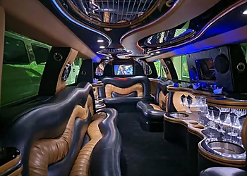 Longardner's Limousines - Fort Wayne, IN Limo Service - Sample Image