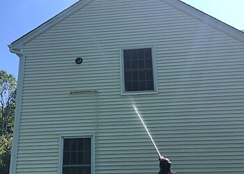 Stamford Window Cleaners Look Outside Window & Exterior Cleaning