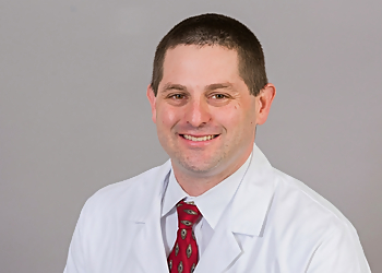 Loren Michael Geller, MD - Glendale, CA Orthopedics - Doctor Portrait Image