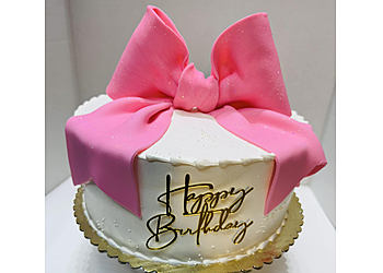 Garland Cakes Lorena's Cakes