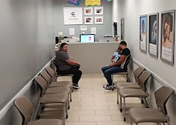 San Antonio Eye Doctors Lorenzo Nichols, OD - VIBRANT EYECARE