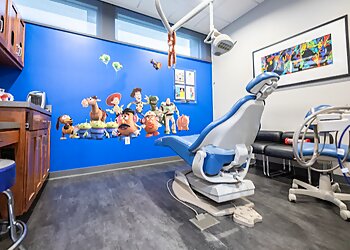 Amarillo Kids Dentists Lorra Cantu Lindsey, DDS - AOMS PEDIATRIC & CHILDREN'S DENTISTRY