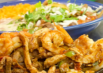 Cedar Rapids Mexican Restaurants Los Compadres Mexican Bar & Grill