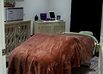 Lotus Therapy - Clarksville, TN Massage Therapy - Treatment Room Image