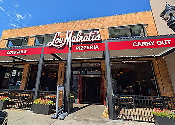 Naperville Pizza Places Lou Malnati's Pizzeria