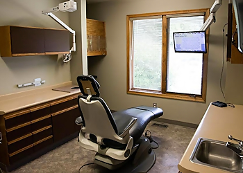 Lincoln Cosmetic Dentists Louis Hedlund, DDS - ANTELOPE CREEK FAMILY DENTISTRY