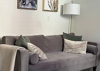 Sacramento Therapists Love Heal Grow